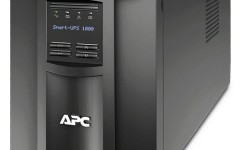 The APC Smart-UPS SMT1000 can make weathering computer room issues easier.