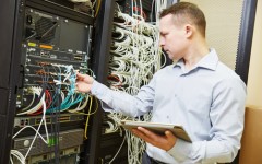 The longer your business goes without the power supply it needs to stay online, the more expensive your downtime becomes.
